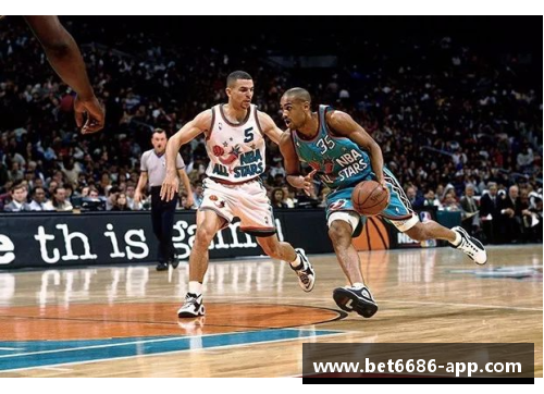 NBA潮男时尚探秘：流行趋势与球场风尚揭秘